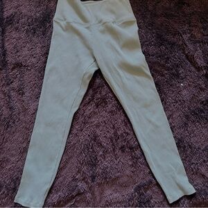 Pink Victoria Secret’s Yoga Ribbed Leggings Mint Green Size Medium